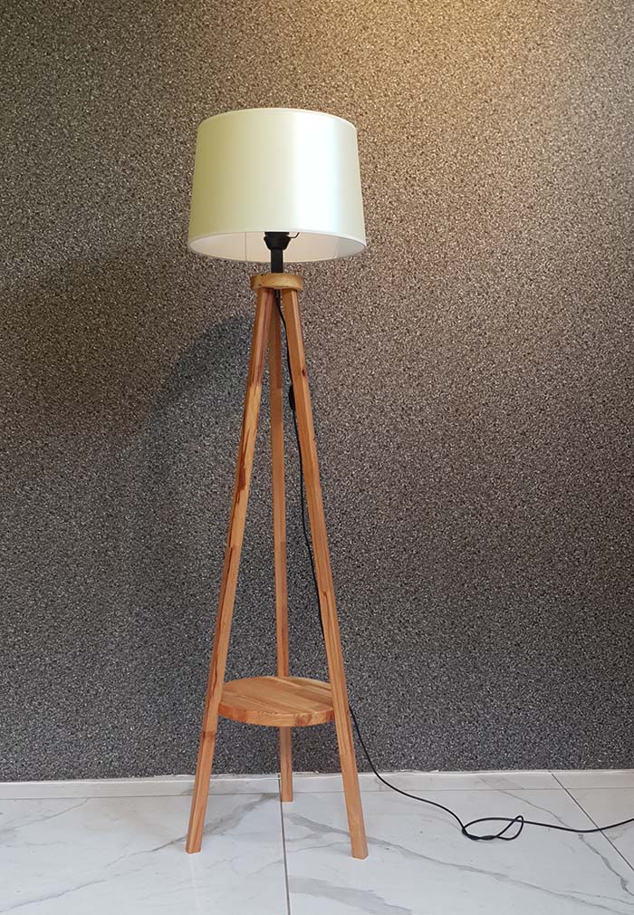 Talas Ahşap 3 Ayaklı Sehpalı Lambader - Şeffaf